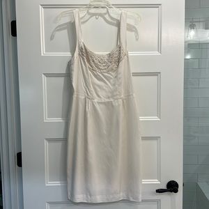 Great condition off white dress from banana republic, size 10
